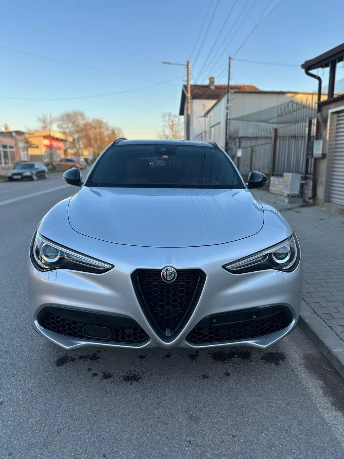 Alfa Romeo Stelvio 2.0 Veloce Q4 / Автоматик/Панорама/ШВЕЙЦАРИЯ - изображение 8