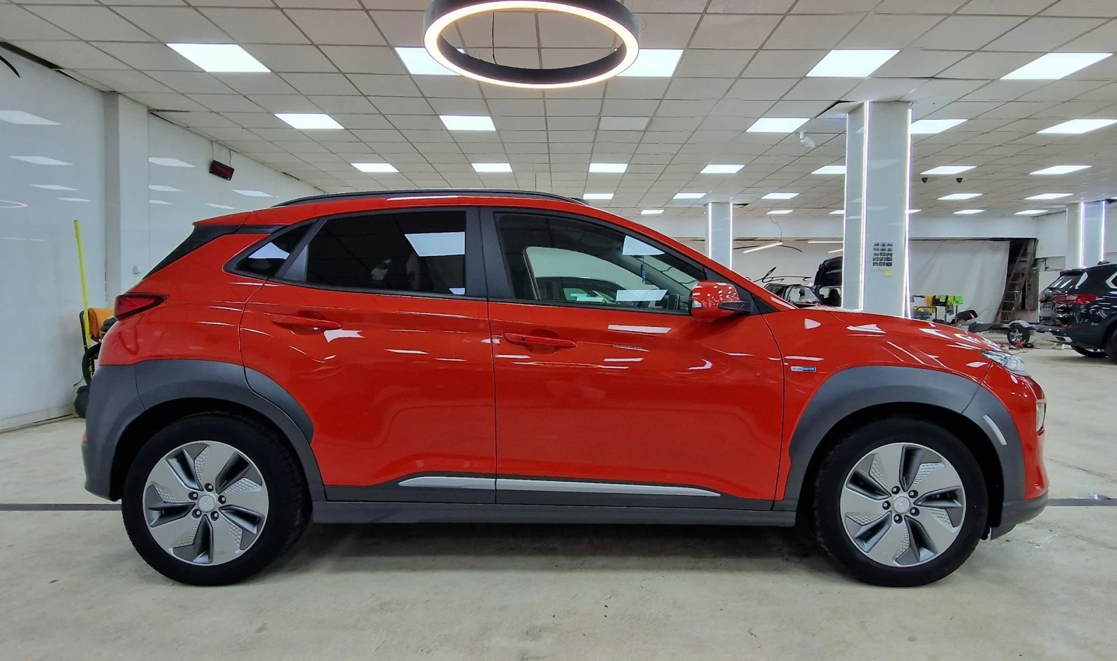 Hyundai Kona 64KWh/Premium/SOH100% - изображение 2