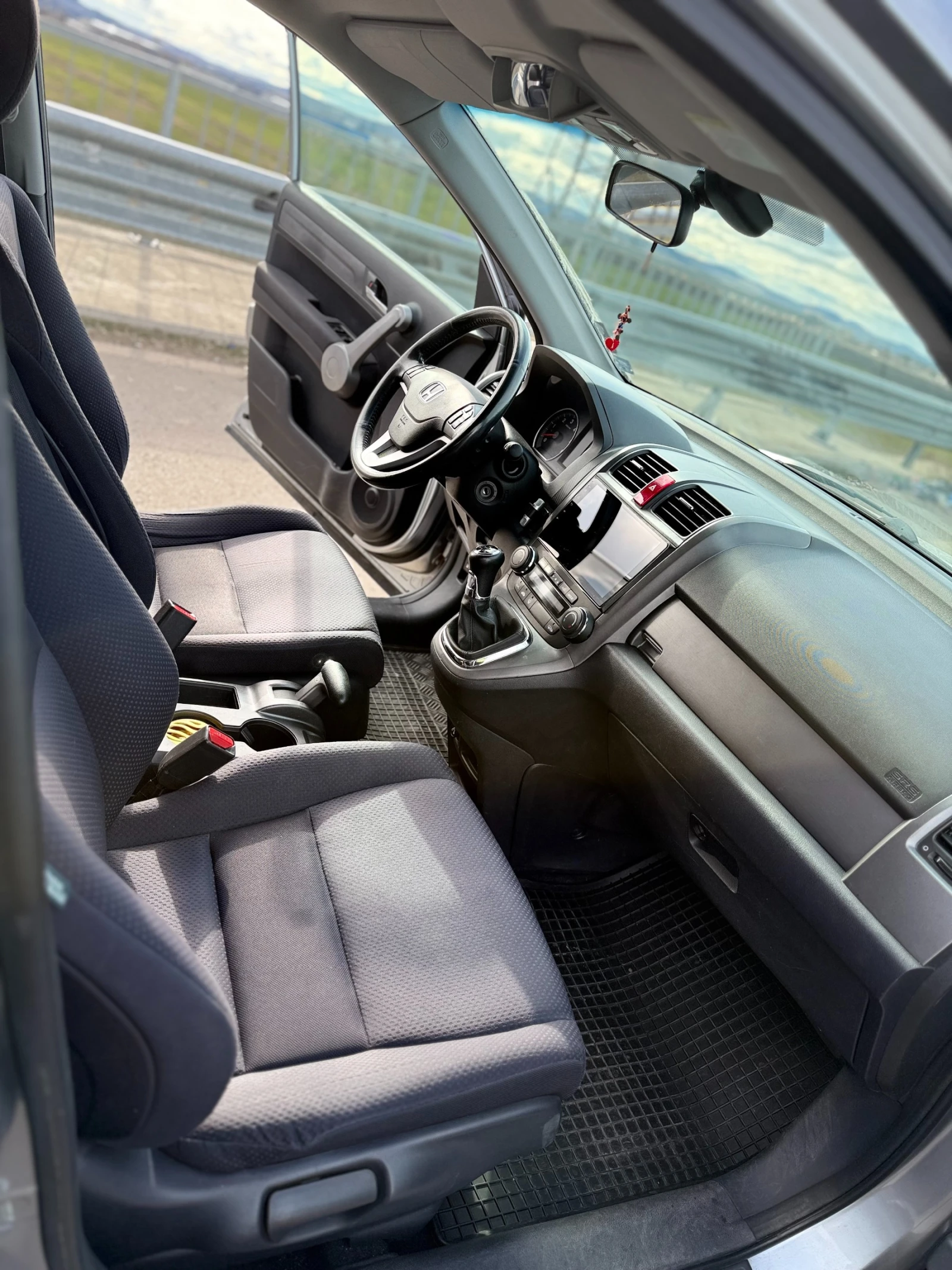 Honda Cr-v 2.2 i-CTDi 4x4, снимка 15 - Автомобили и джипове - 53972285