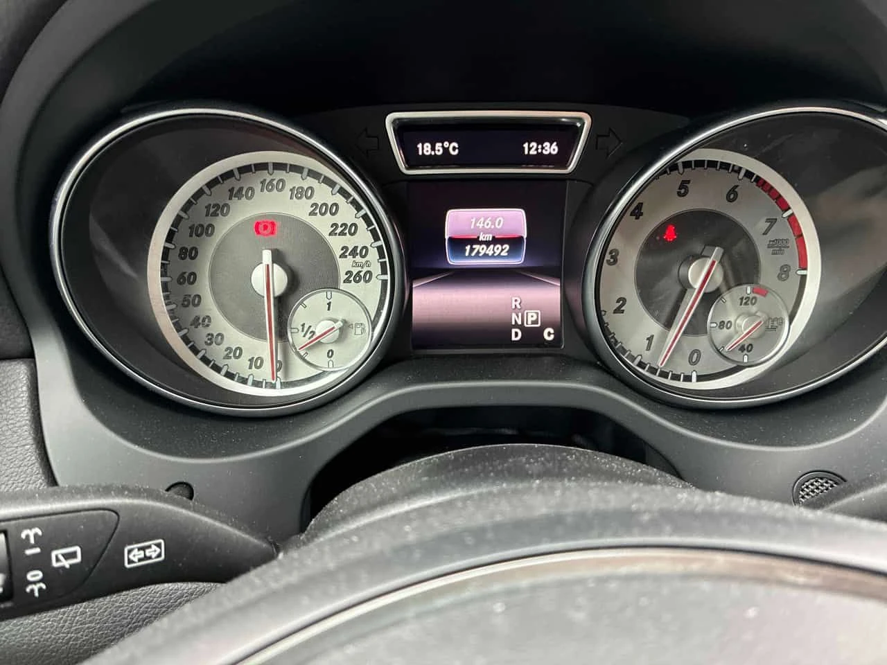 Mercedes-Benz GLA 250 ПАНОРАМА/ОТ ПРЕДСТАВИТЕЛСТВО НА MERCEDES, снимка 8 - Автомобили и джипове - 54058063