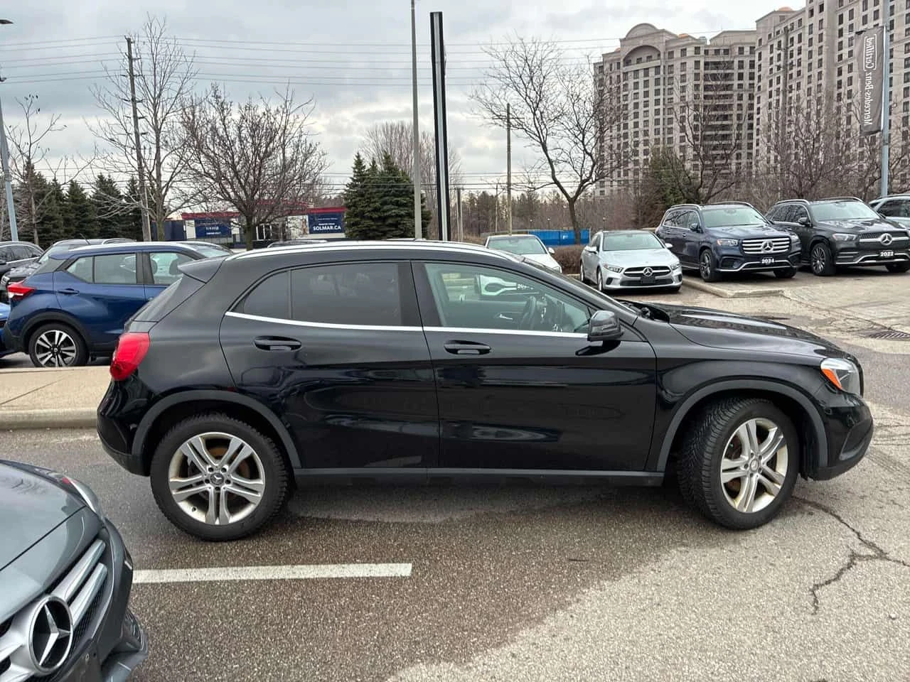 Mercedes-Benz GLA 250 ПАНОРАМА/ОТ ПРЕДСТАВИТЕЛСТВО НА MERCEDES, снимка 4 - Автомобили и джипове - 54058063