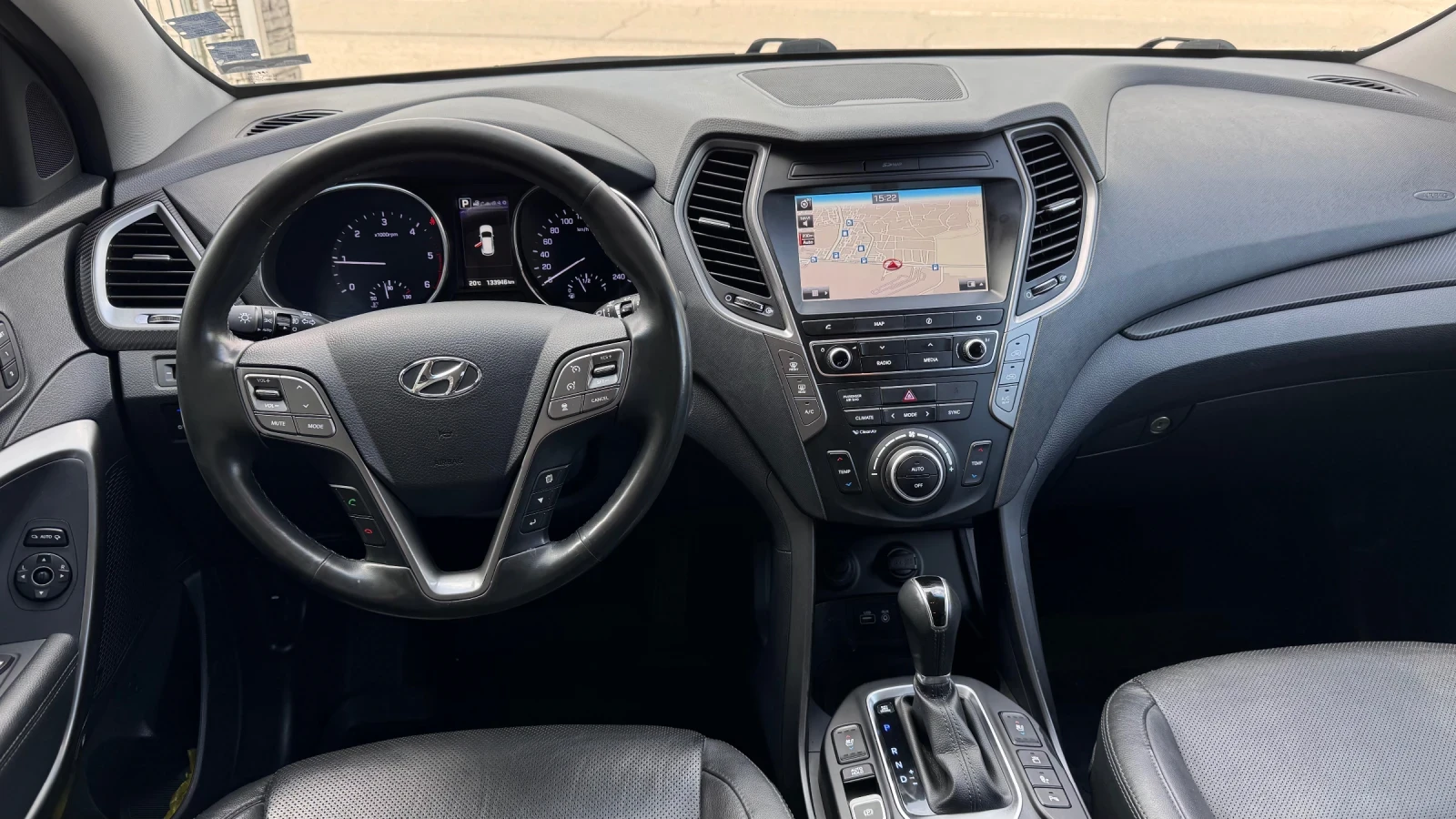 Hyundai Santa fe 2.2CRDI 200кс AWD* 133хил.км* FULL* , снимка 11 - Автомобили и джипове - 54303723