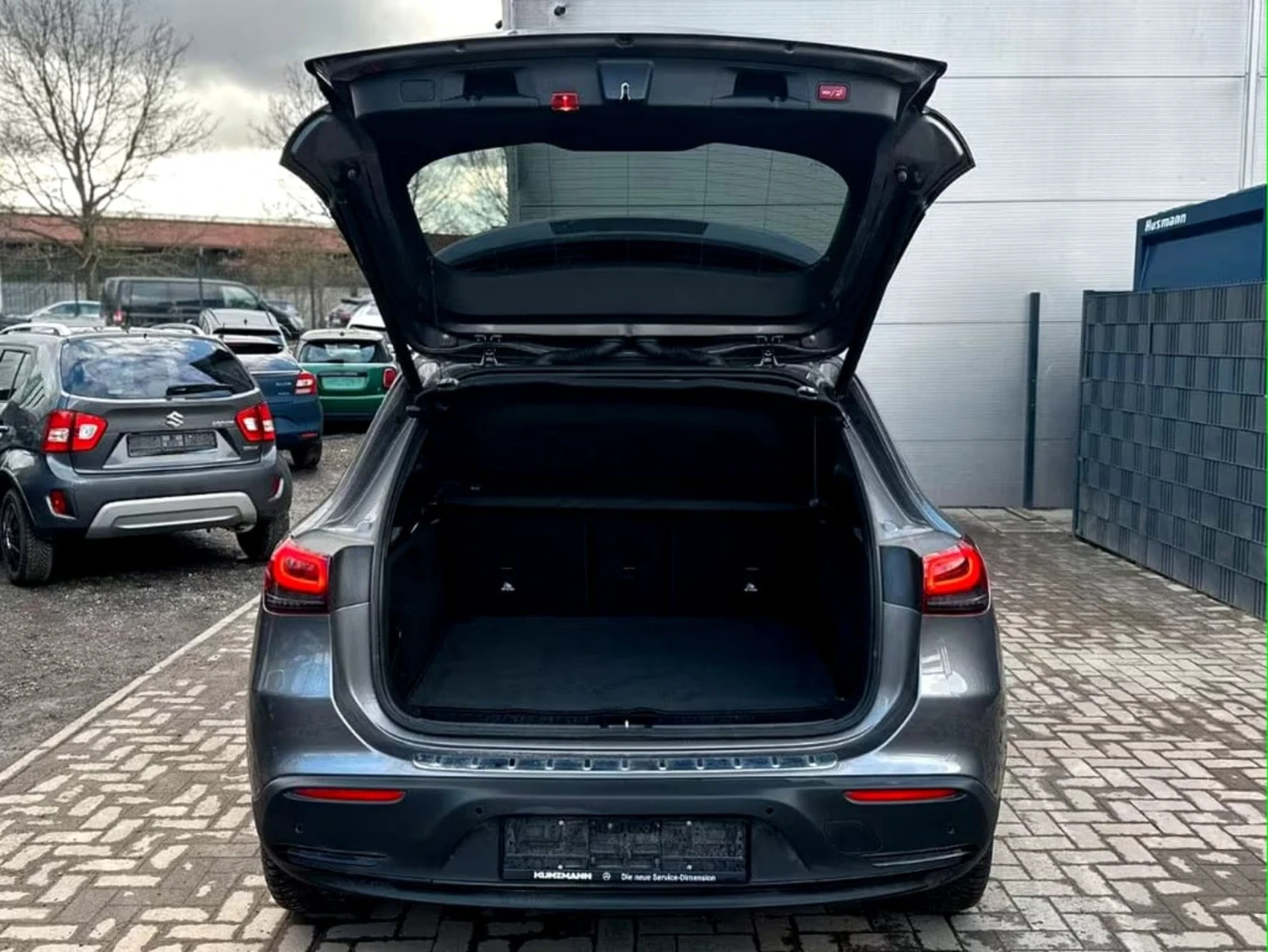 Mercedes-Benz EQA EQA300 4MATIC, снимка 6 - Автомобили и джипове - 54492305