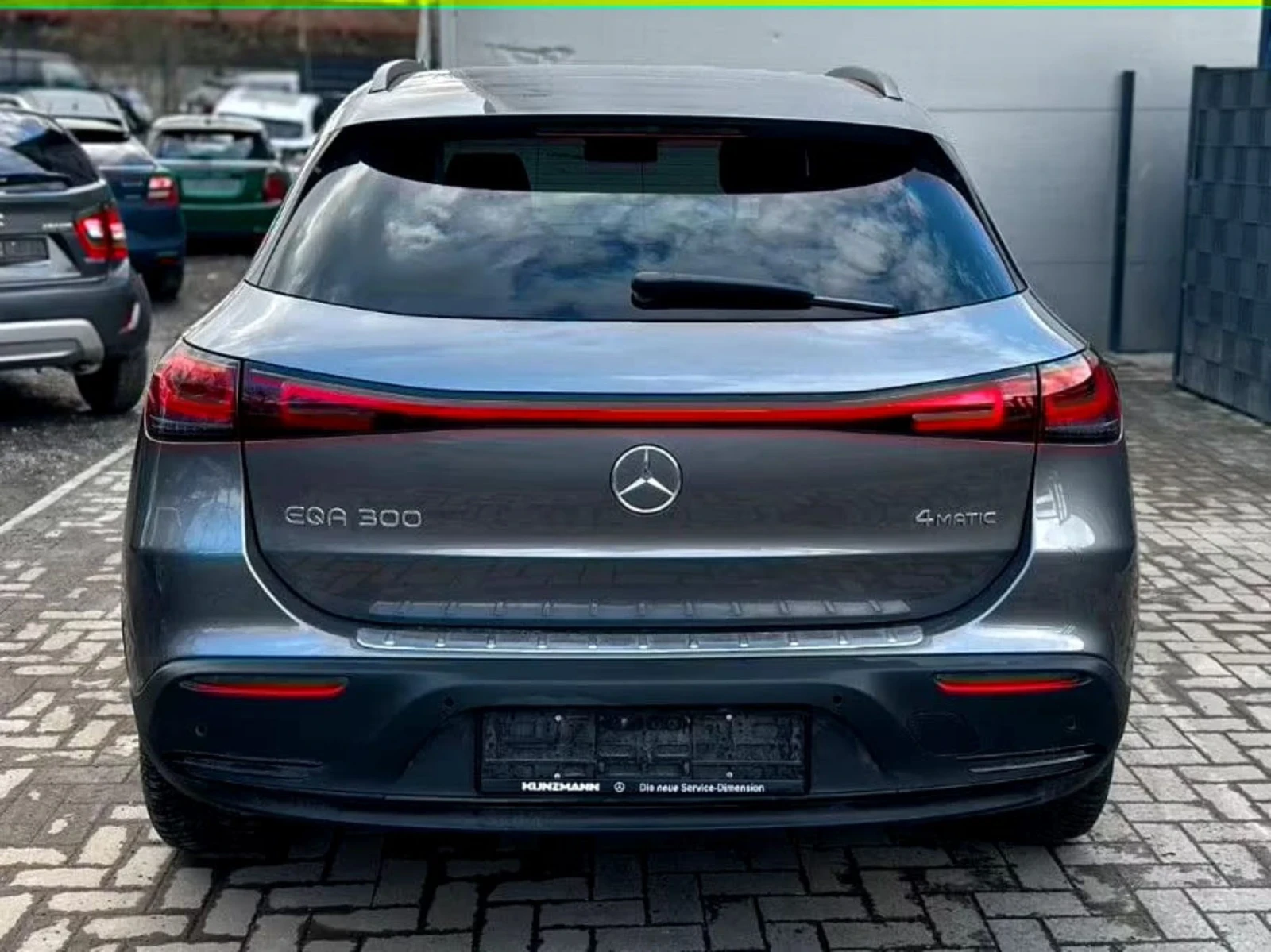 Mercedes-Benz EQA EQA300 4MATIC, снимка 4 - Автомобили и джипове - 54492305
