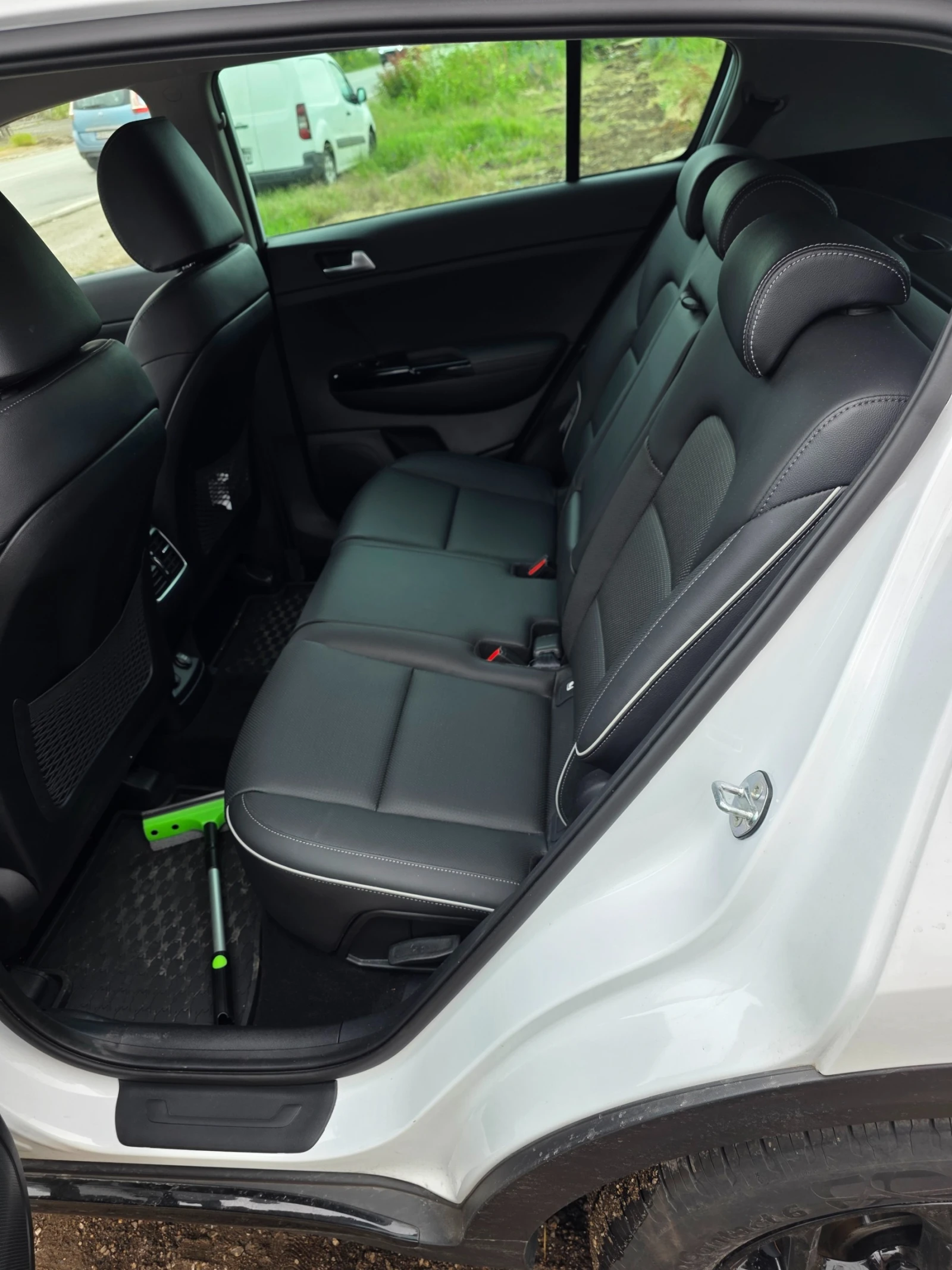 Kia Sportage на части, снимка 13 - Автомобили и джипове - 54882543