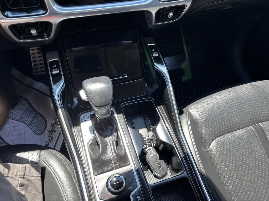 Kia Sorento X-Line* AWD* M.TOЧКА* ПОДГРЕВ* ПАНОРАМА* , снимка 9 - Автомобили и джипове - 55537811