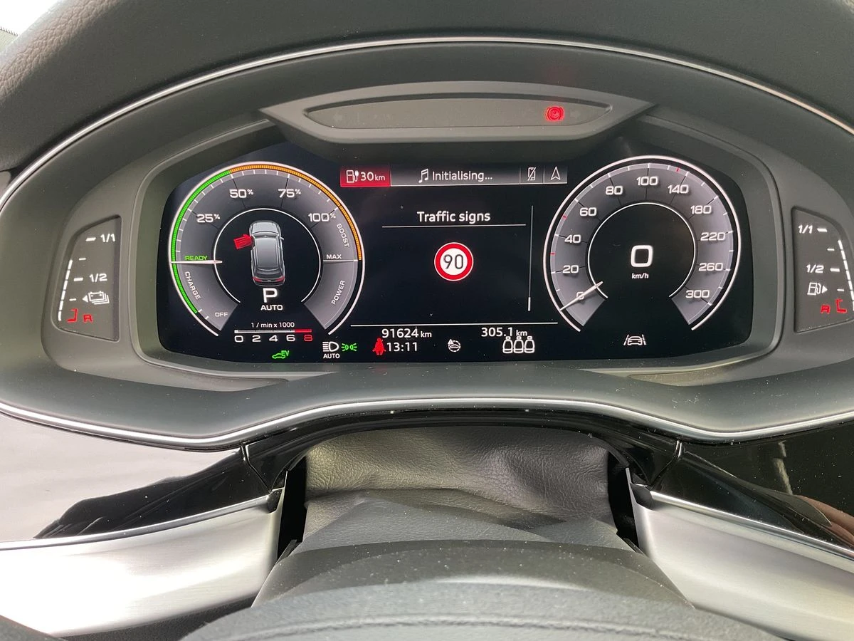 Audi Q7 55 TFSI-e * 2X S-LINE * MATRIX * AIR, снимка 10 - Автомобили и джипове - 55920469