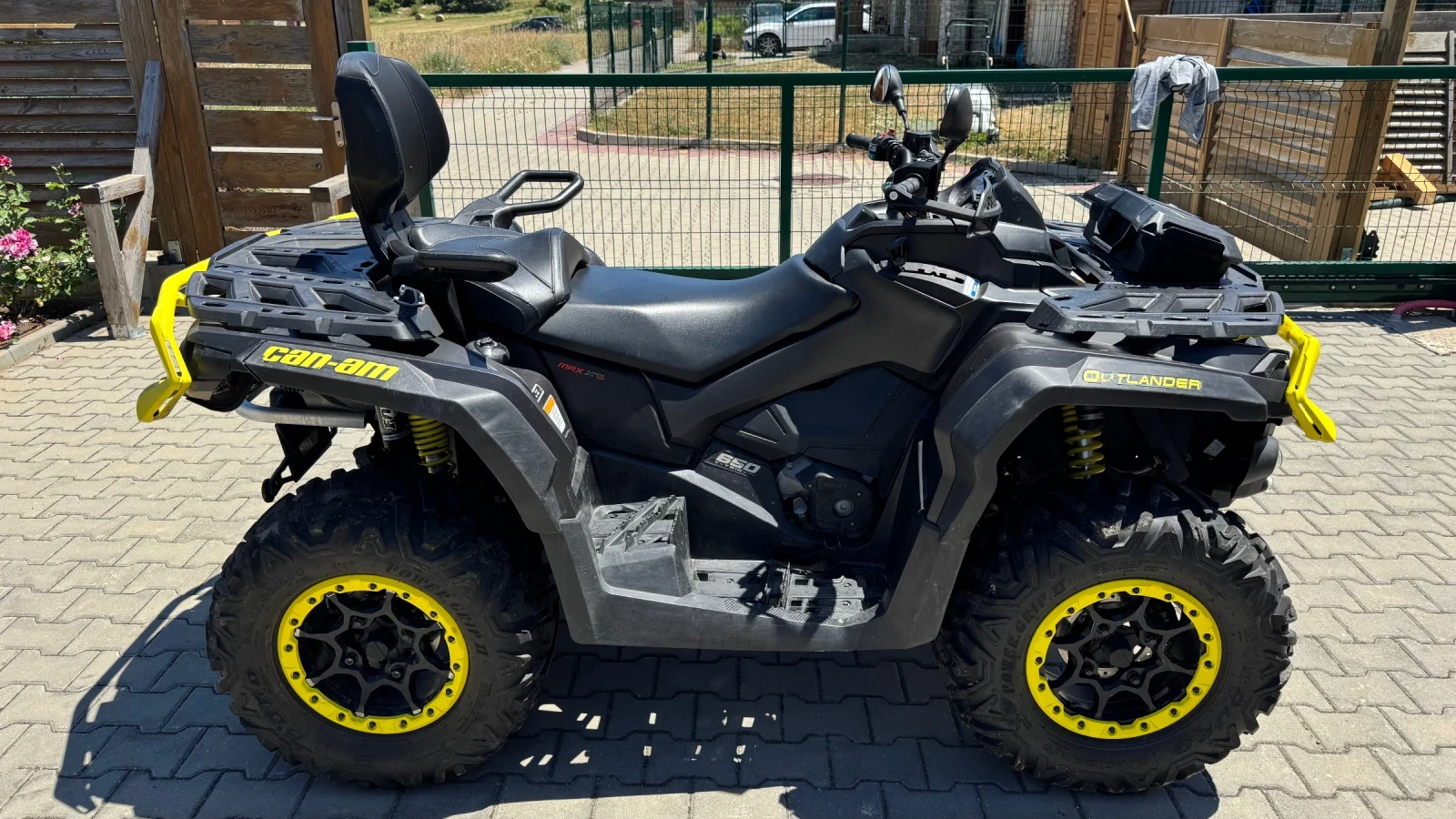 Can-Am Outlander MAX XT-P, снимка 6 - Мотоциклети и мототехника - 54983618