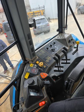 Трактор New Holland 8360, снимка 7