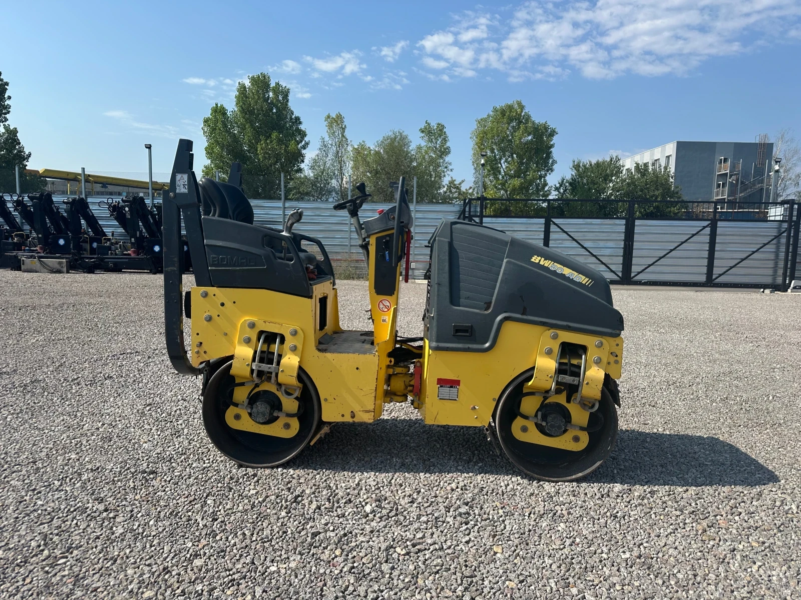Валяк BOMAG BW80 AD-5 - изображение 2