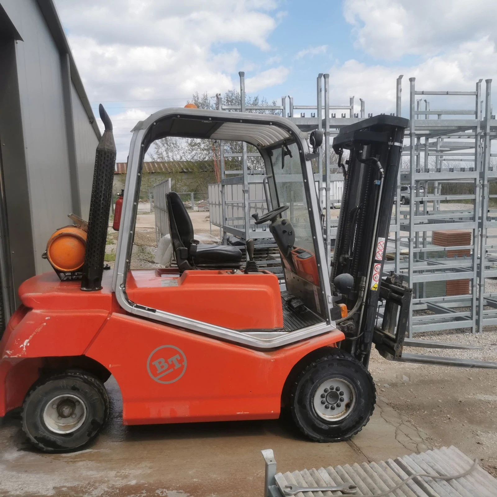 ������� BT ��� | Mobile.bg � ����������� 6