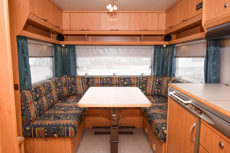 Каравана Knaus Sudwind Savanna 530TK+ ФОРСЕЛТ/5+ 1 места, снимка 6 - Каравани и кемпери - 52920036