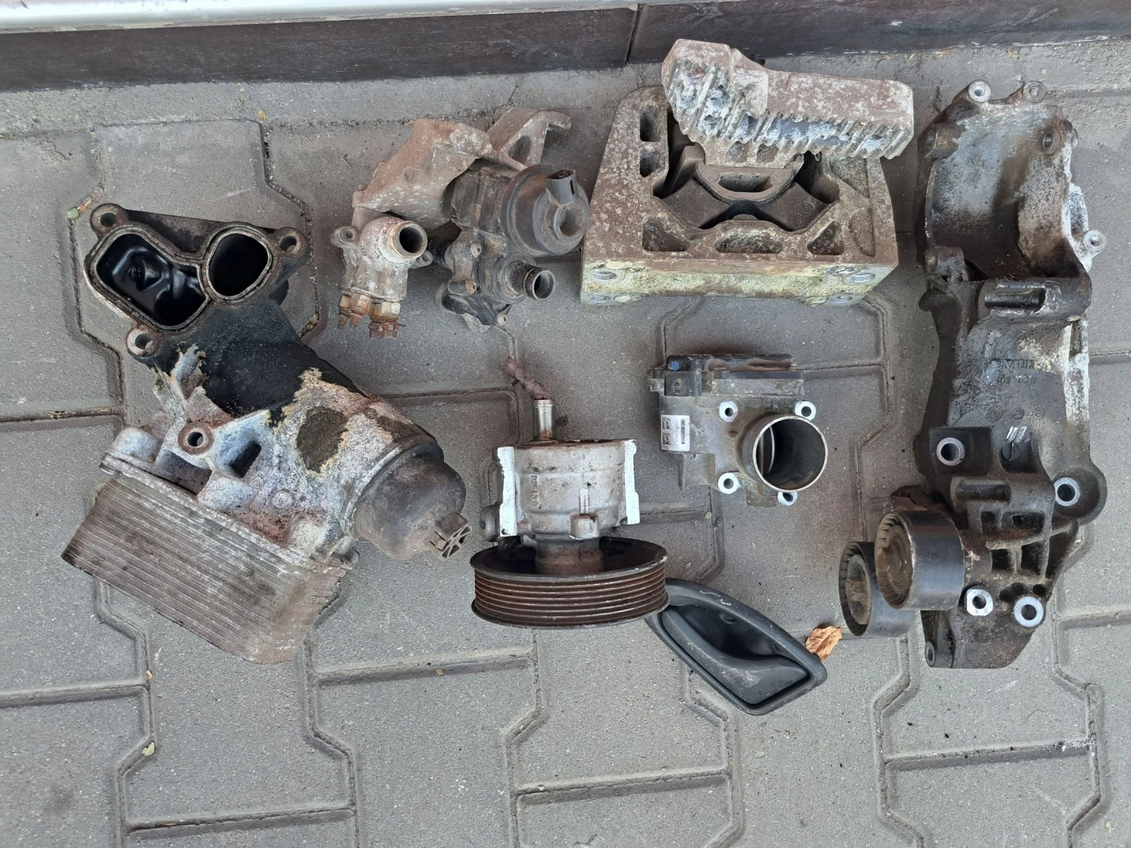     2014 | Mobile.bg   4