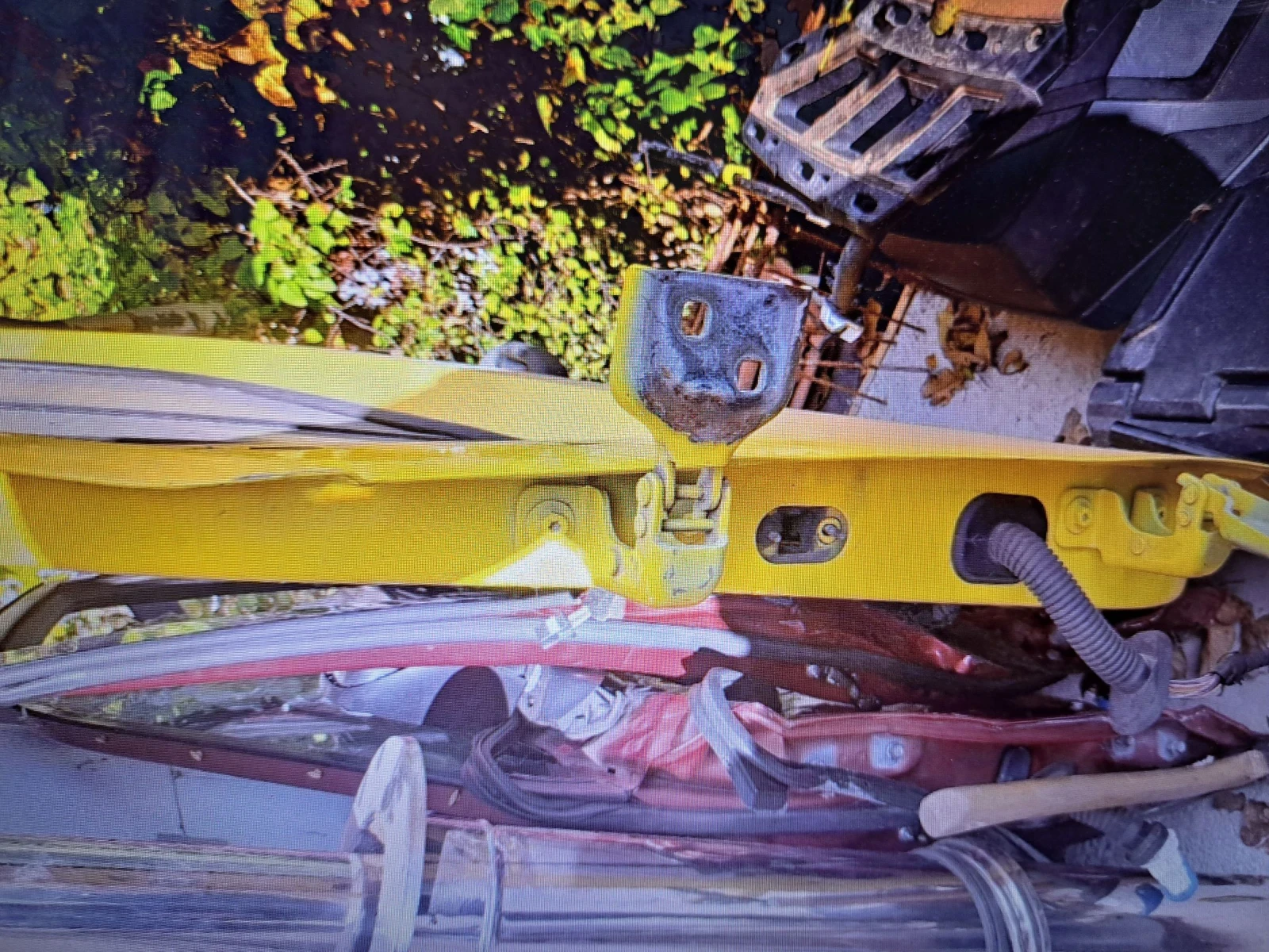     2014 | Mobile.bg   13