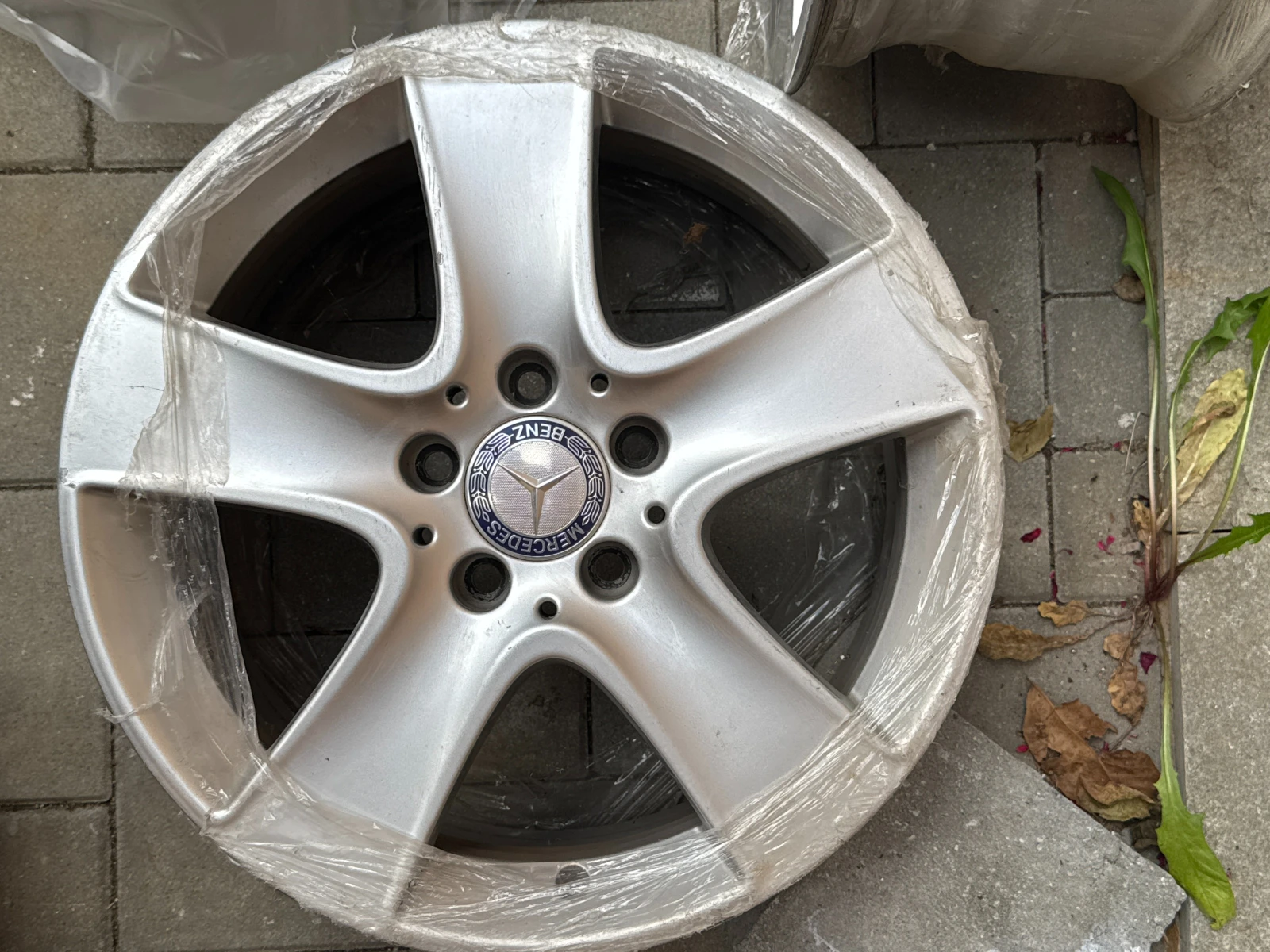   Mercedes-Benz C 300 | Mobile.bg   1