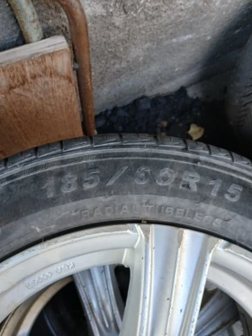 ����� �� �������� �� ���� � ������ 190/60R15