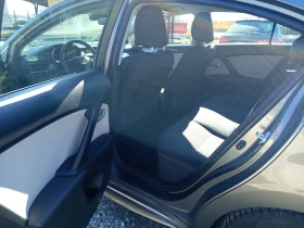 Toyota Avensis 1.8 - Газов Инжекцион!, снимка 12