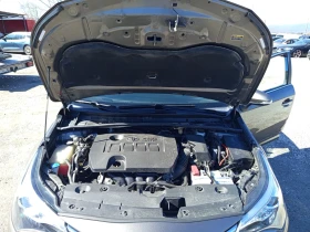 Toyota Avensis 1.8 - Газов Инжекцион!, снимка 6