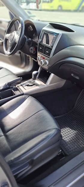 Обява за продажба на Subaru Forester 2.0i, 150к.с. ~15 800 лв. - изображение 4