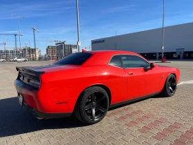 Dodge Challenger SRT 392Hemi 6.4, снимка 6 - Автомобили и джипове - 53579166