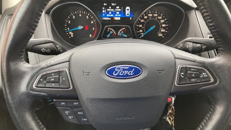 Ford Focus SX, снимка 4 - Автомобили и джипове - 39306012