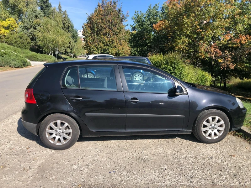 VW Golf 1.6, снимка 4 - Автомобили и джипове - 48098939