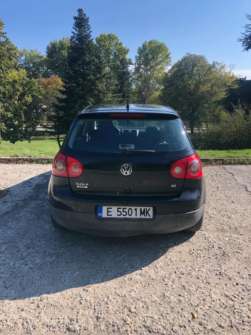 VW Golf 1.6, снимка 3 - Автомобили и джипове - 48098939