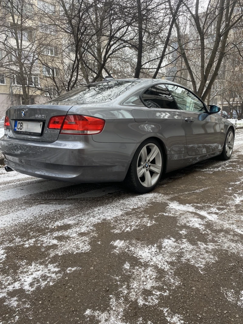 BMW 320, снимка 4 - Автомобили и джипове - 48753011