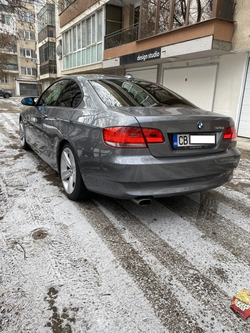 BMW 320, снимка 3 - Автомобили и джипове - 48753011