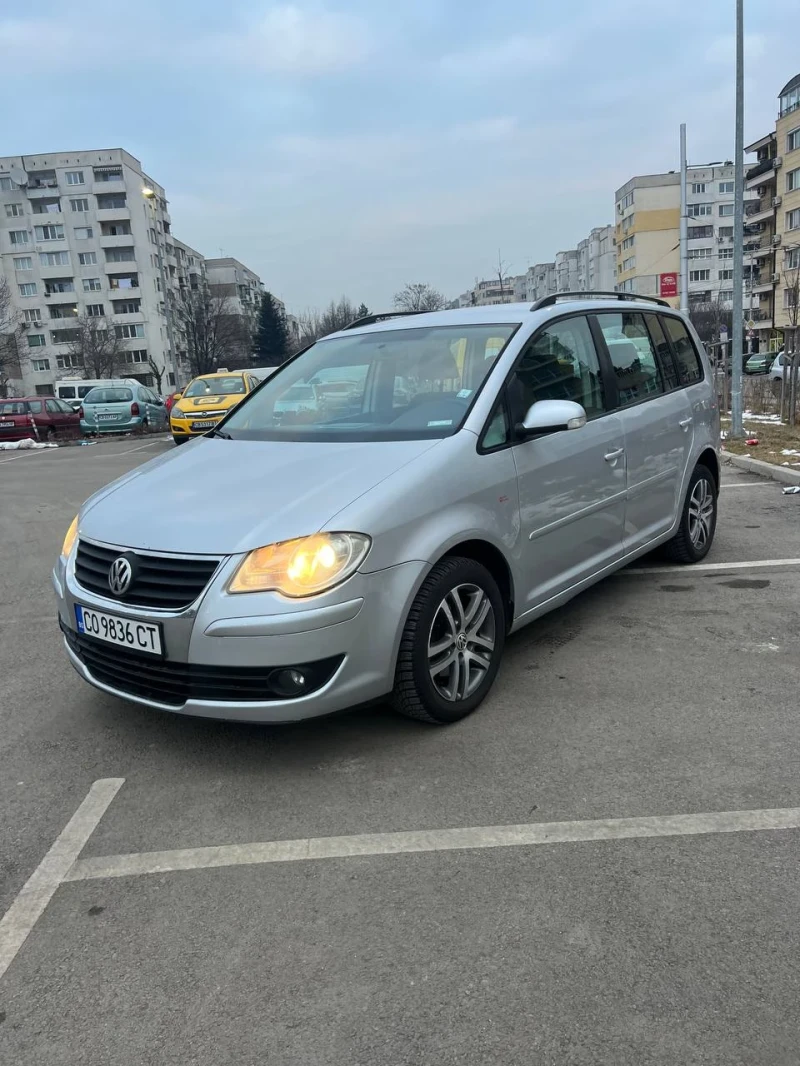 VW Touran, снимка 1 - Автомобили и джипове - 49285365