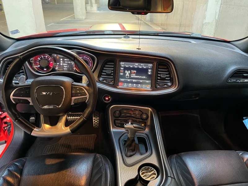 Dodge Challenger SRT 392Hemi 6.4, снимка 8 - Автомобили и джипове - 52658918