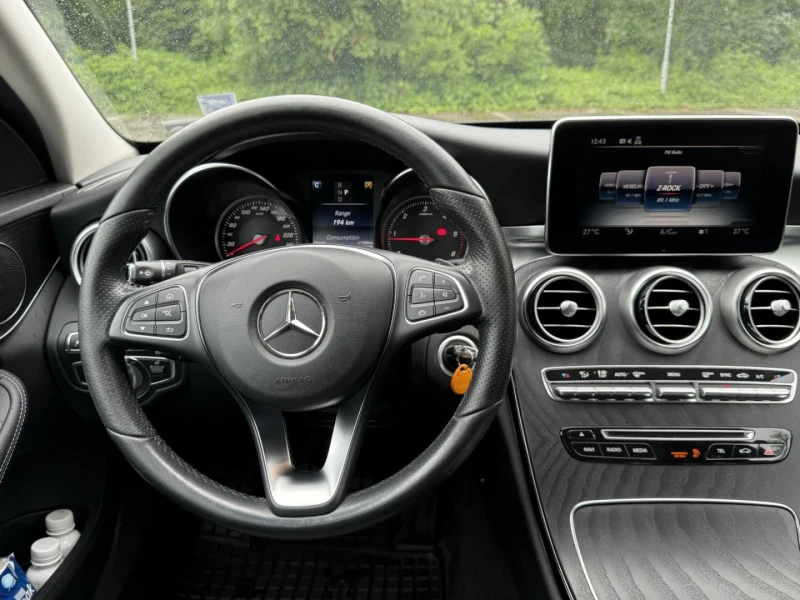 Mercedes-Benz C 220, снимка 6 - Автомобили и джипове - 52864107