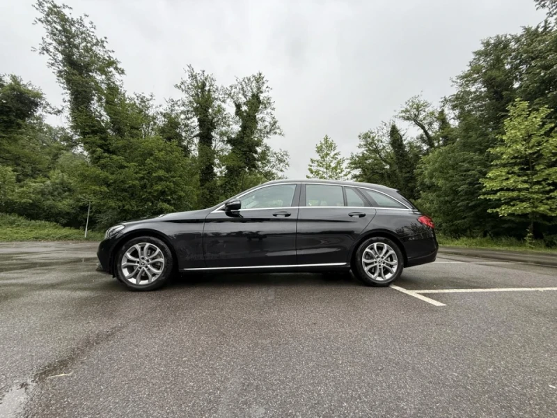 Mercedes-Benz C 220, снимка 4 - Автомобили и джипове - 52864107
