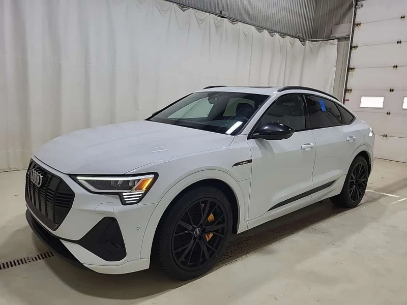 Audi E-Tron PROGRESSIV / 360 / ПОДГРЕВ / OT ПРЕДСТАВИТЕЛСТВО