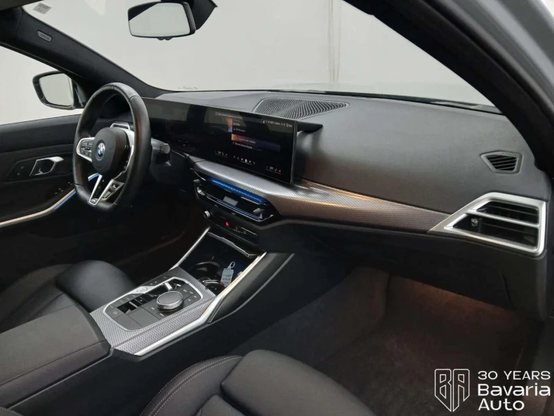 BMW 330 e Touring Sportautomatic, снимка 7 - Автомобили и джипове - 53563896
