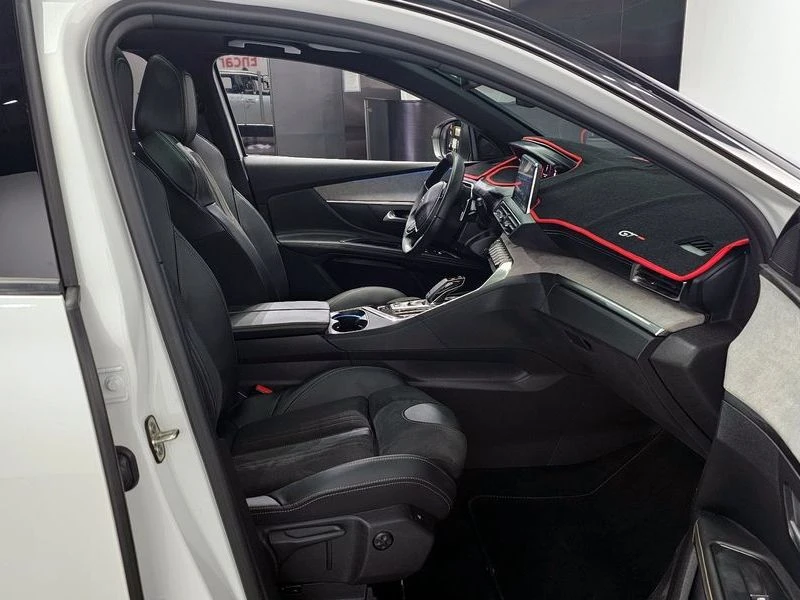 Peugeot 5008 1.5 BlueHDi GT| 130к.с.| ВКЛ.ТЕХНОТЕСТ, снимка 10 - Автомобили и джипове - 55233000