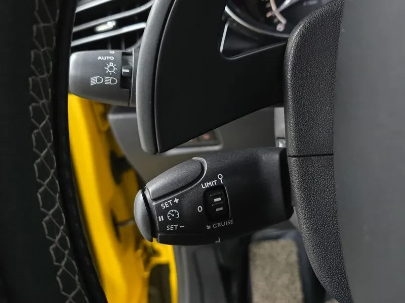 Citroen DS3 1.6 blueHDI, снимка 16 - Автомобили и джипове - 56529152