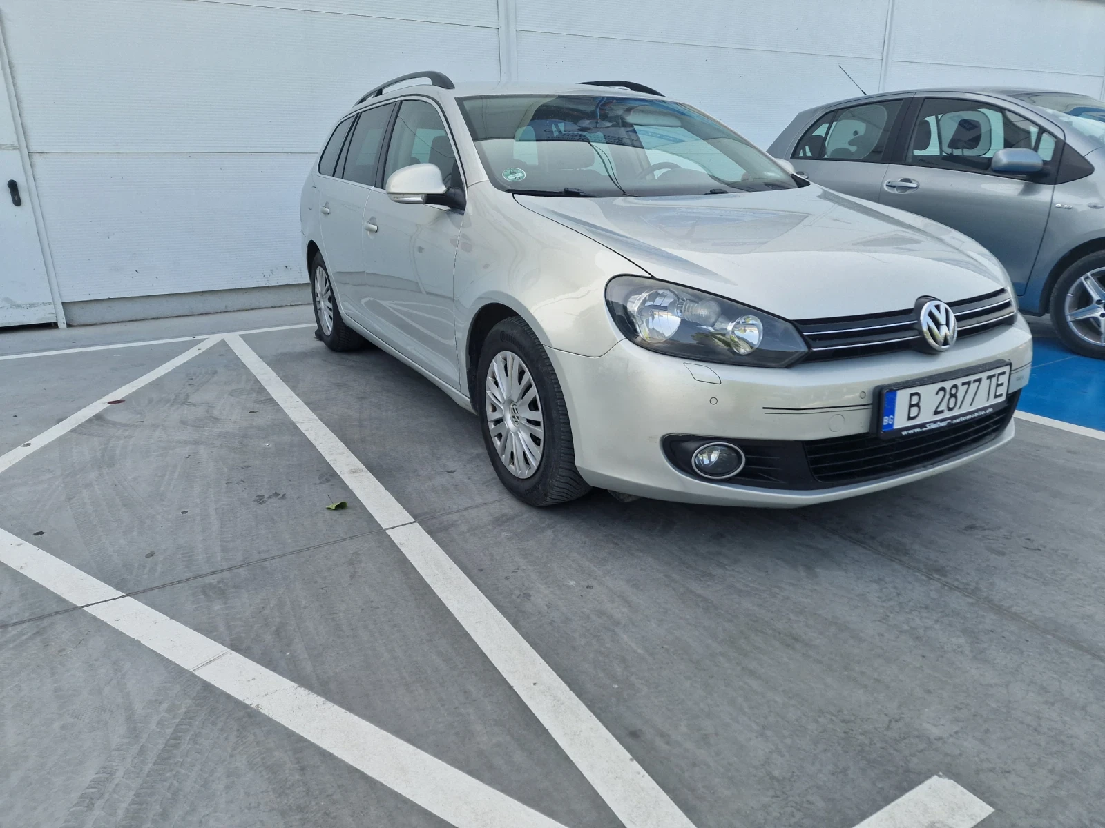 VW Golf - 6, Бензин  - изображение 2