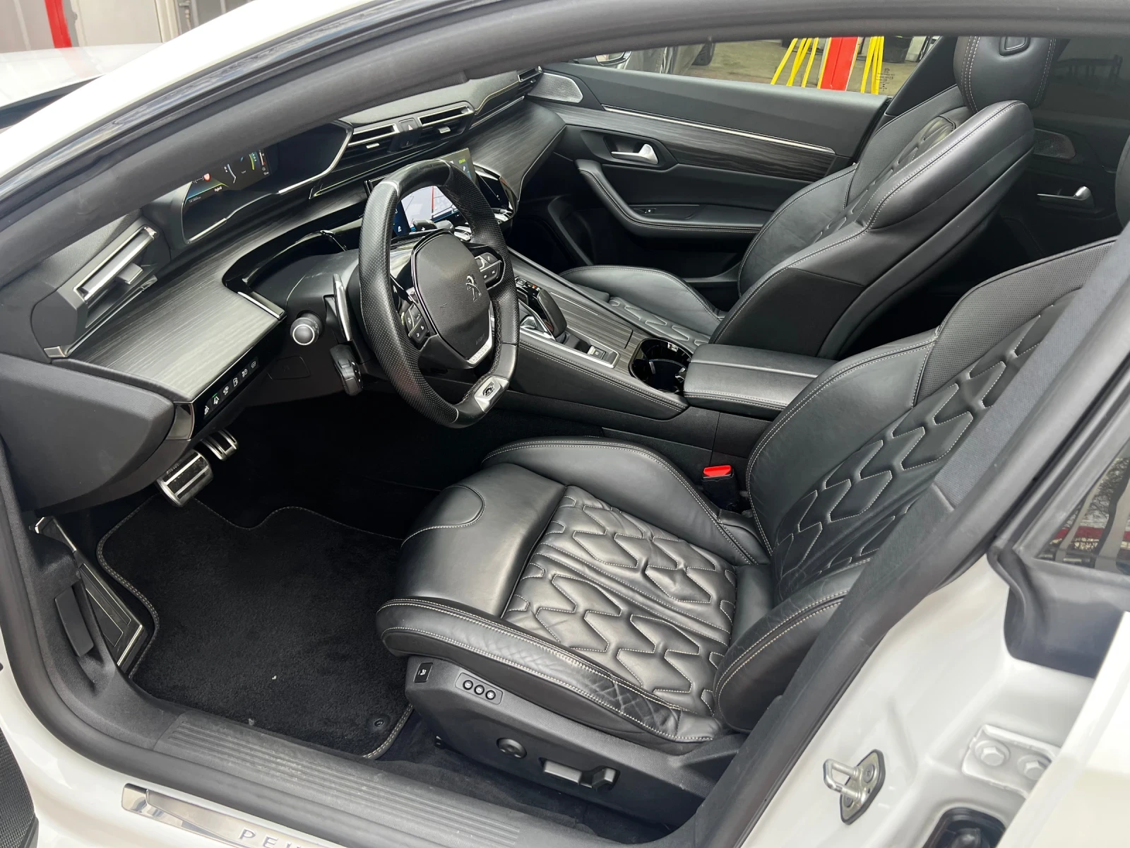 Peugeot 508 1.6 GT PURETECH 225ps - изображение 7