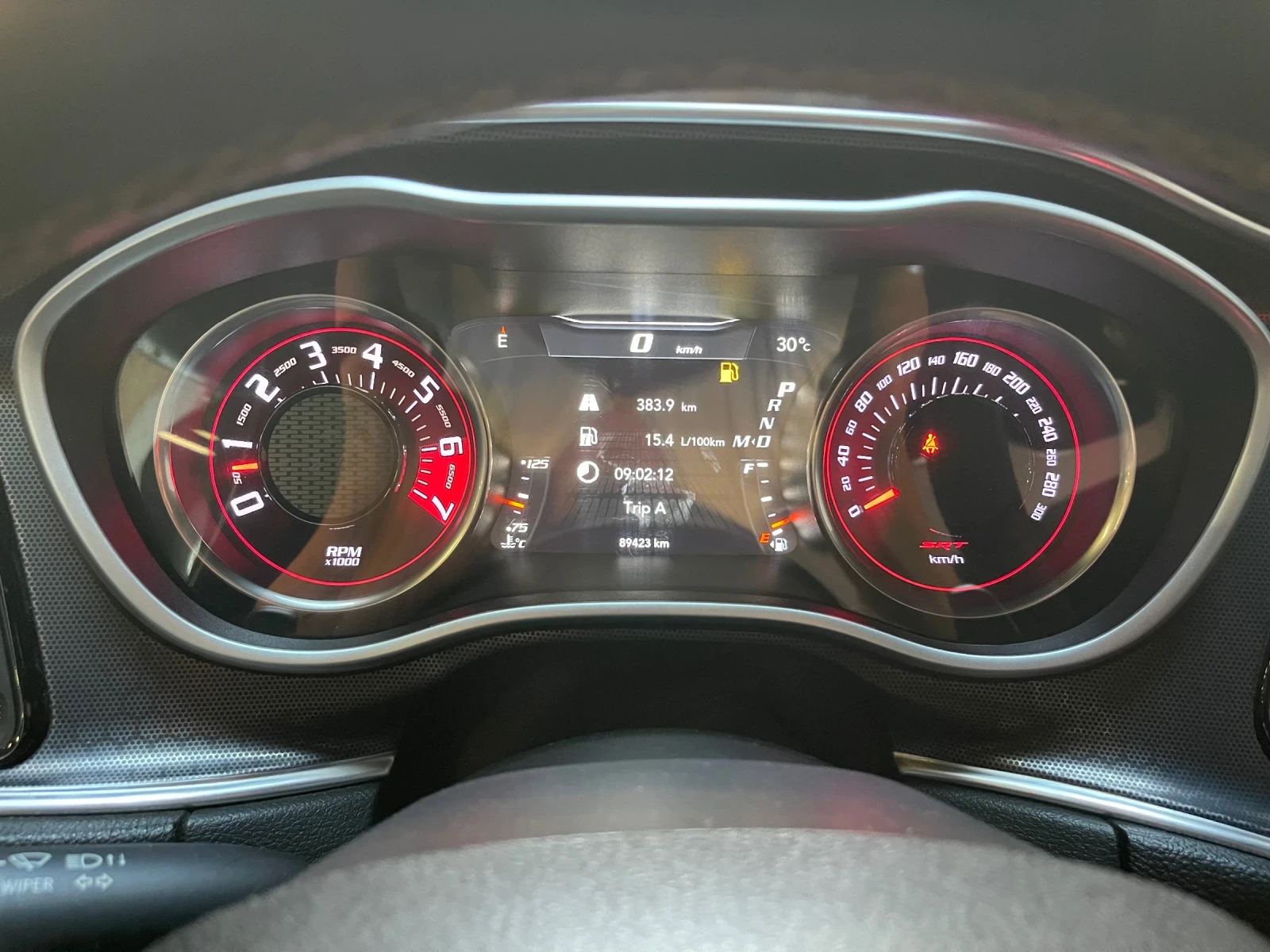 Dodge Challenger SRT 392Hemi 6.4 - изображение 9