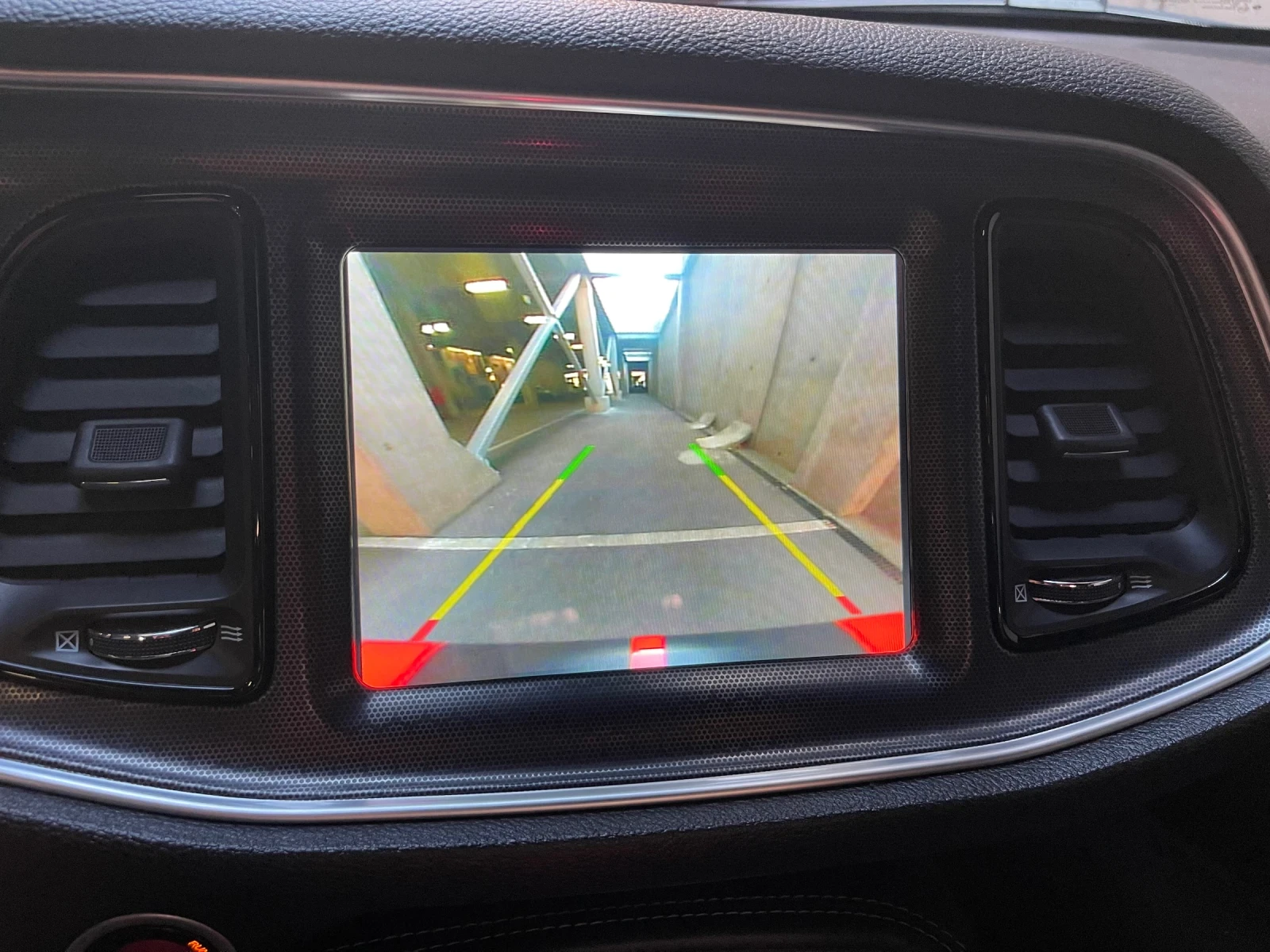 Dodge Challenger SRT 392Hemi 6.4 | Mobile.bg � ����������� 14