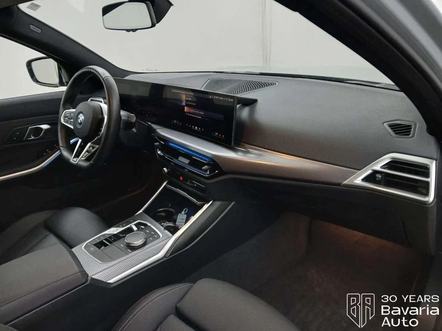 BMW 330 e Touring Sportautomatic - изображение 7