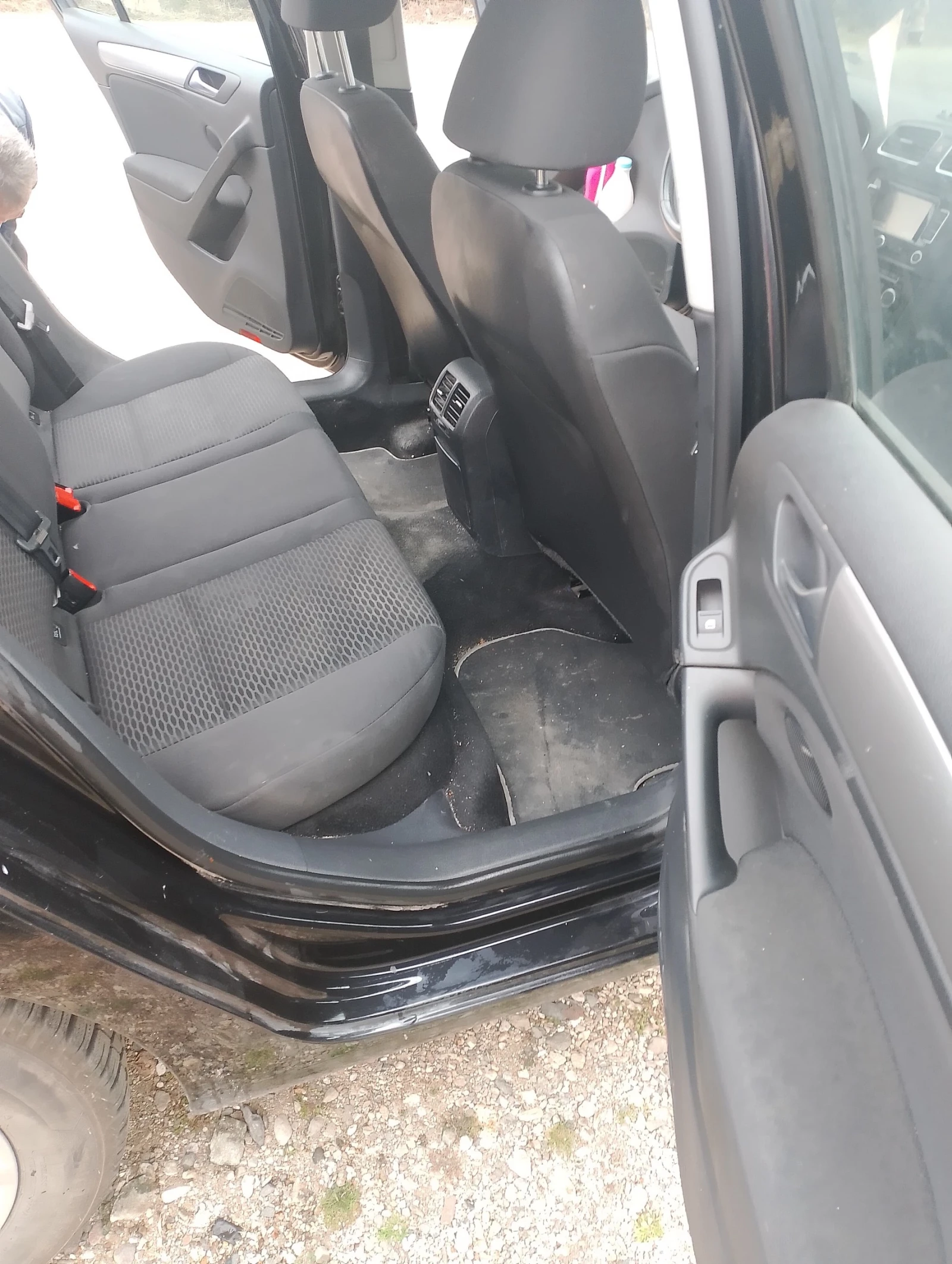 VW Golf 5, снимка 7 - Автомобили и джипове - 53865486