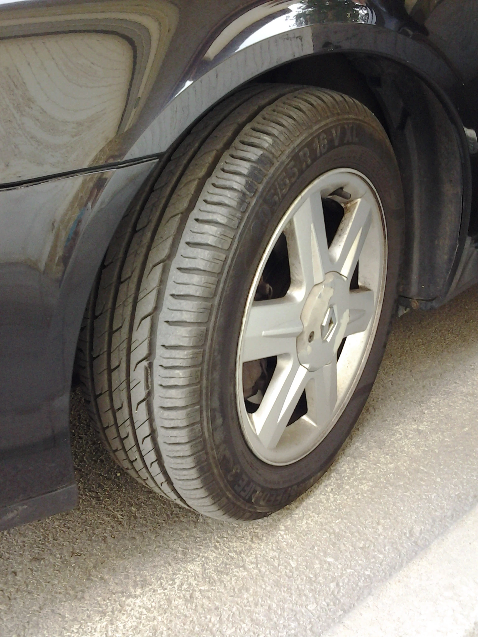 Renault Laguna 2, снимка 7 - Автомобили и джипове - 54086174