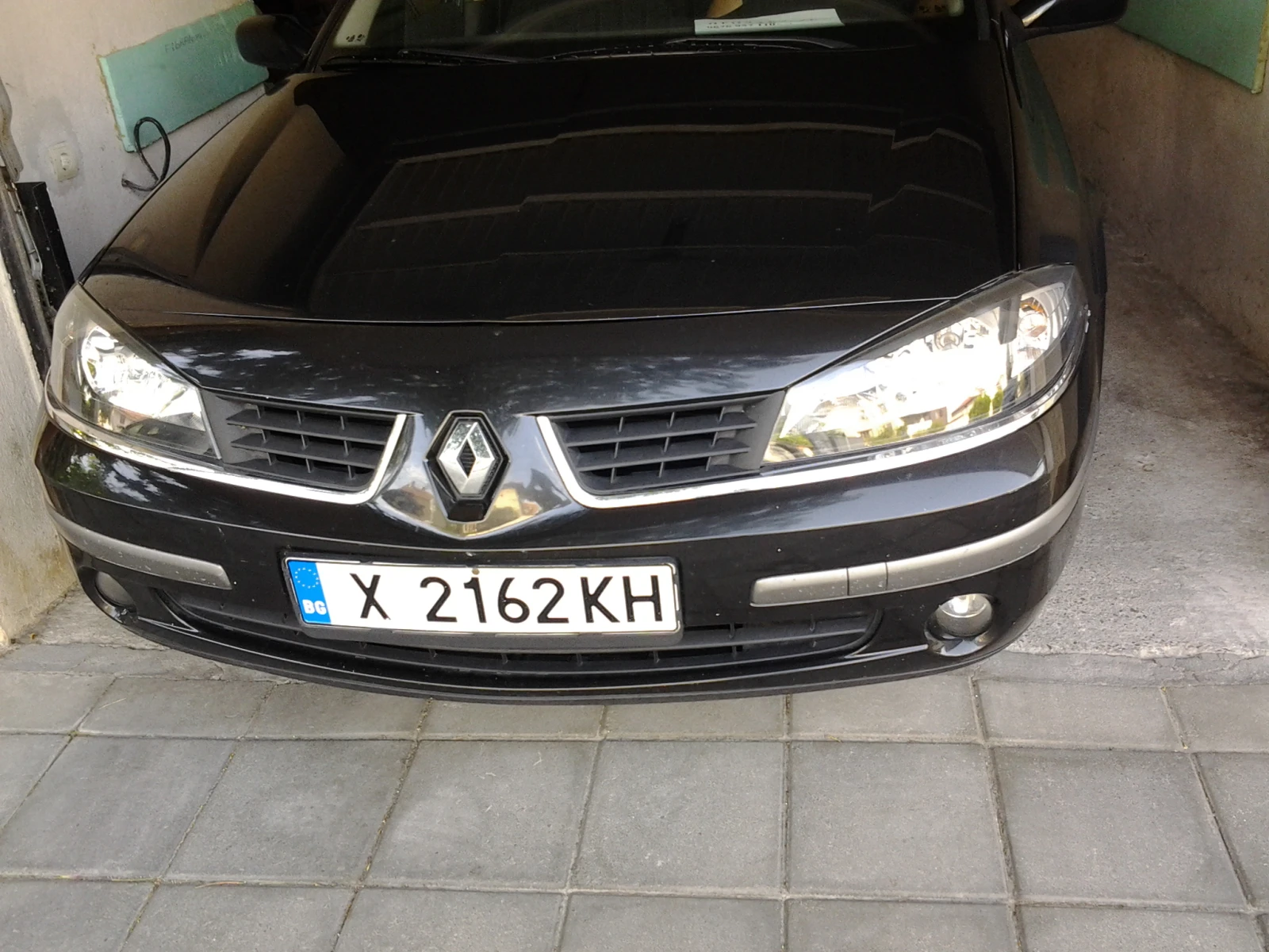 Renault Laguna 2, снимка 5 - Автомобили и джипове - 54086174