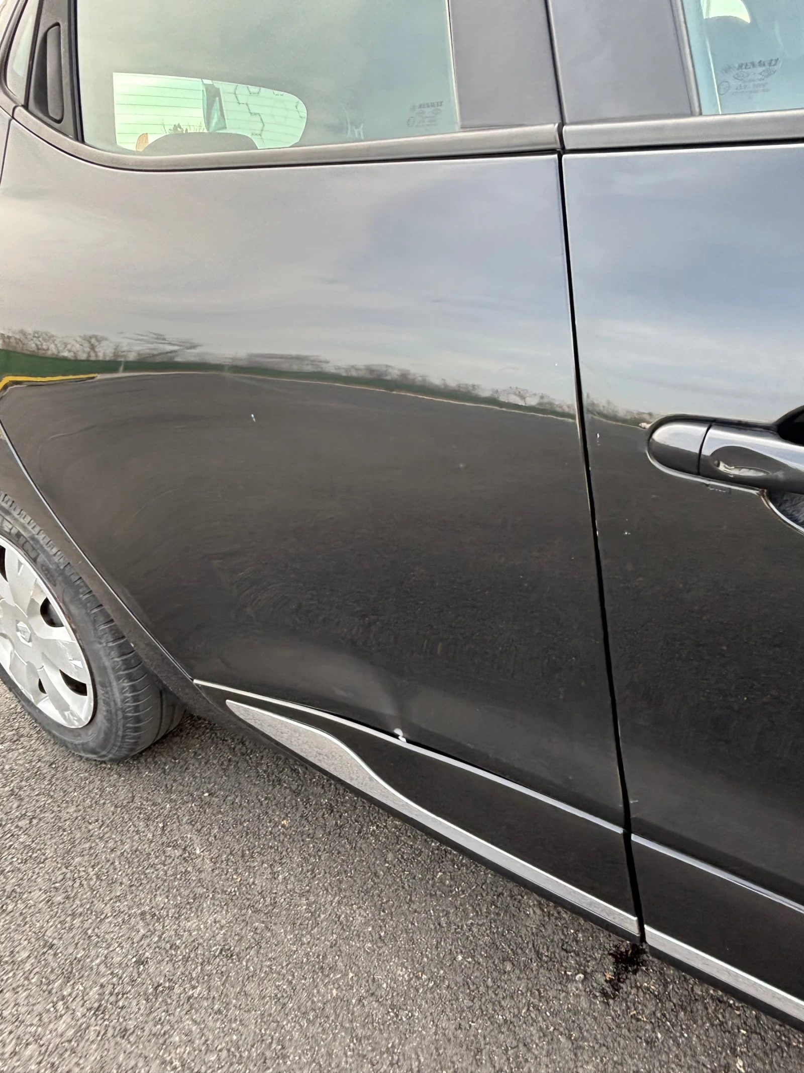 Renault Clio, снимка 9 - Автомобили и джипове - 54608189