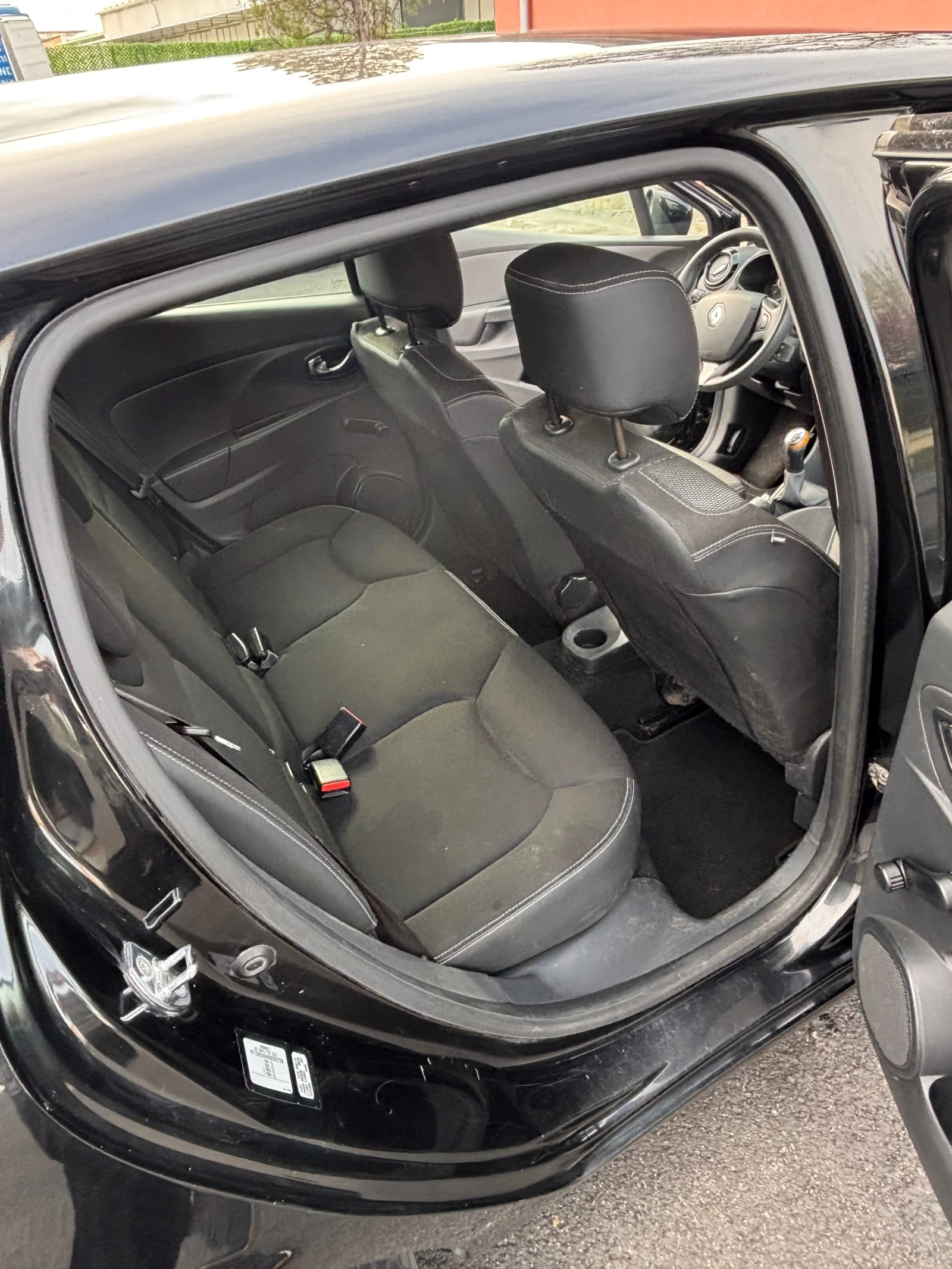Renault Clio, снимка 13 - Автомобили и джипове - 54608189