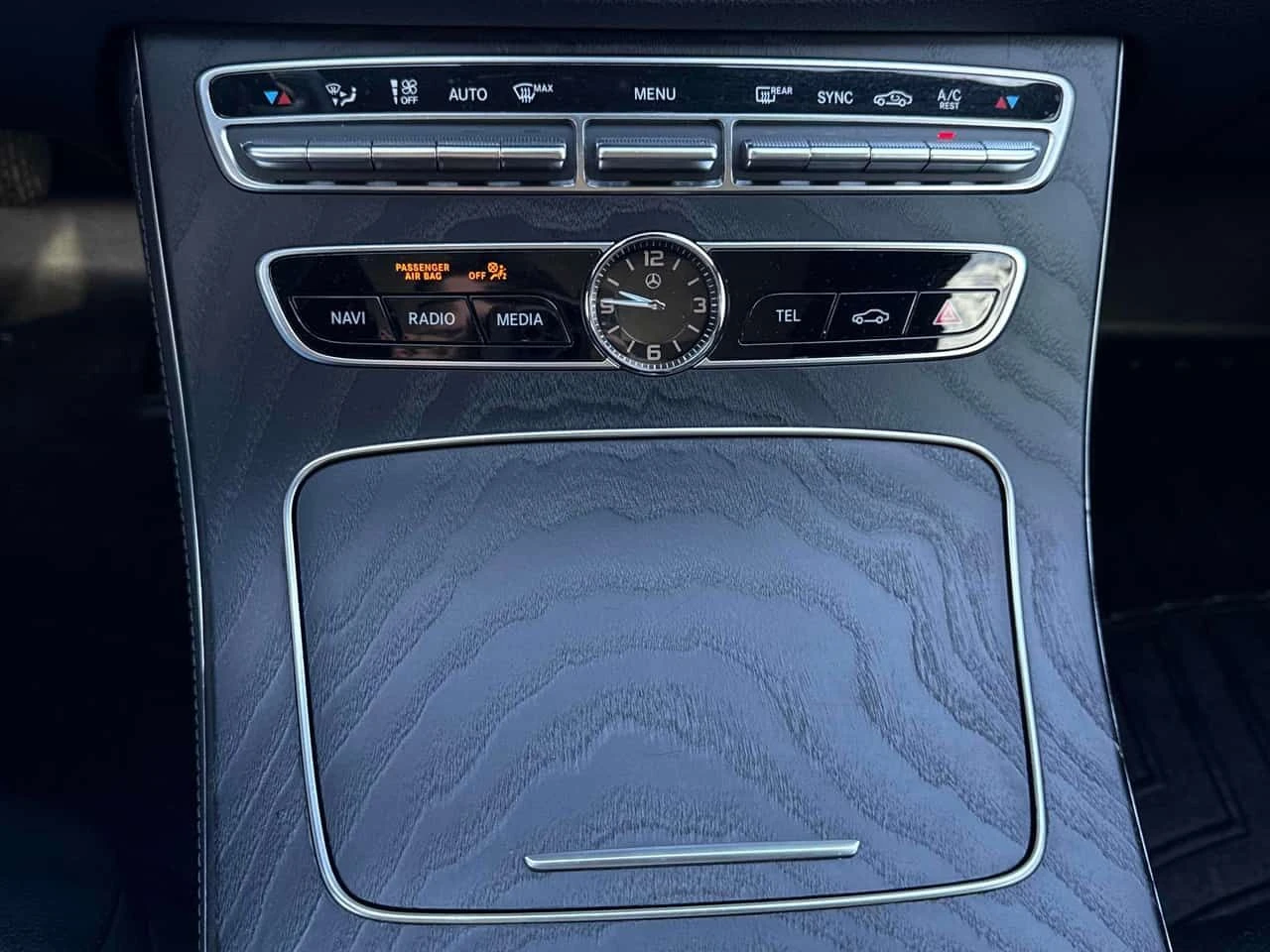 Mercedes-Benz E 350 | DISTRONIC | 360 | BURMESTER | ПАНОРАМА | HUD | , снимка 11 - Автомобили и джипове - 54360464