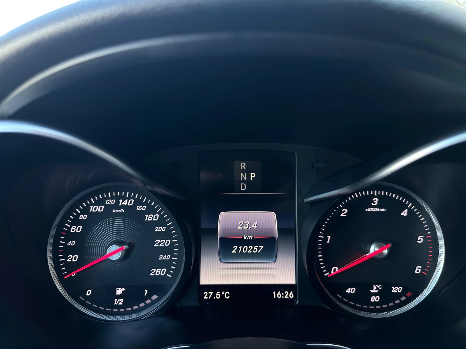 Mercedes-Benz C 220 C220 4-MATIK -AIRMATIC , снимка 10 - Автомобили и джипове - 54430360