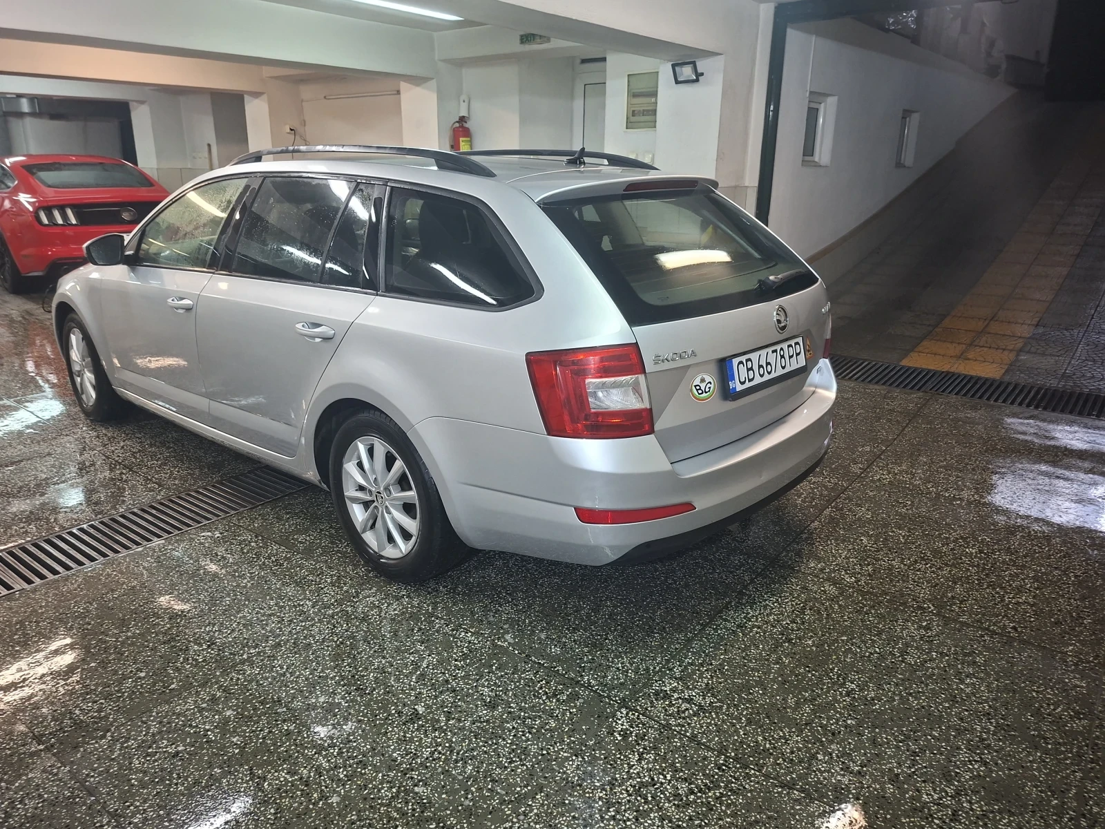 Skoda Octavia, снимка 7 - Автомобили и джипове - 54657552